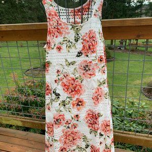 *NWT* Cloth & Portait Ladies size Medium White Floral Eyelet Maxi Dress
